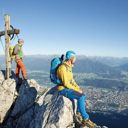 Apartman Riesiges Zentrales Mit Parkplatz *