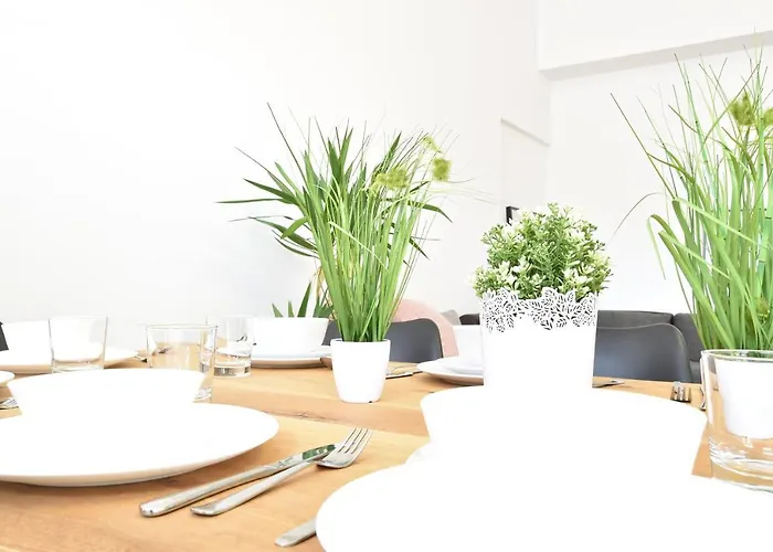 Appartement Riesiges Zentrales Mit Parkplatz Innsbruck