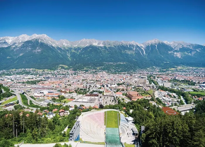 Riesiges Zentrales Mit Parkplatz Appartement Innsbruck