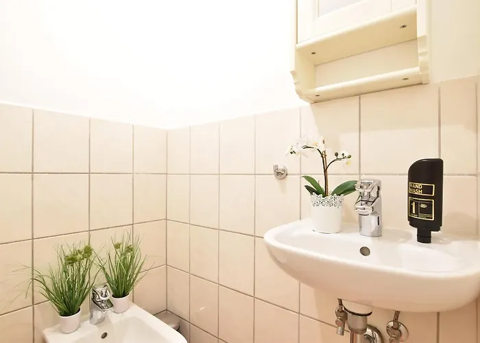 Riesiges Zentrales Mit Parkplatz Appartement Innsbruck