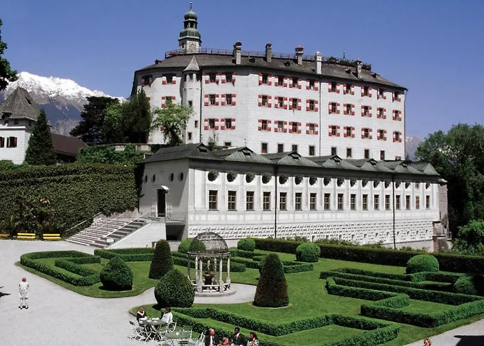 Riesiges Zentrales Mit Parkplatz Appartement Innsbruck