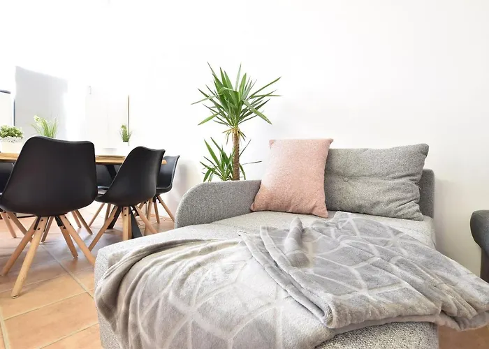 Appartement Riesiges Zentrales Mit Parkplatz Innsbruck