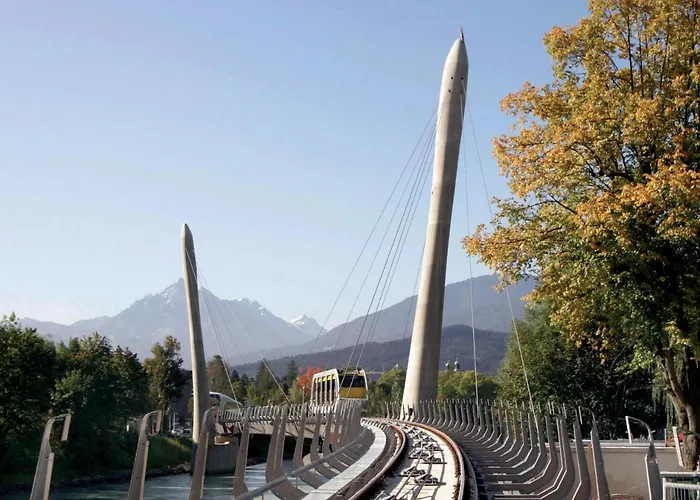 Appartement Riesiges Zentrales Mit Parkplatz